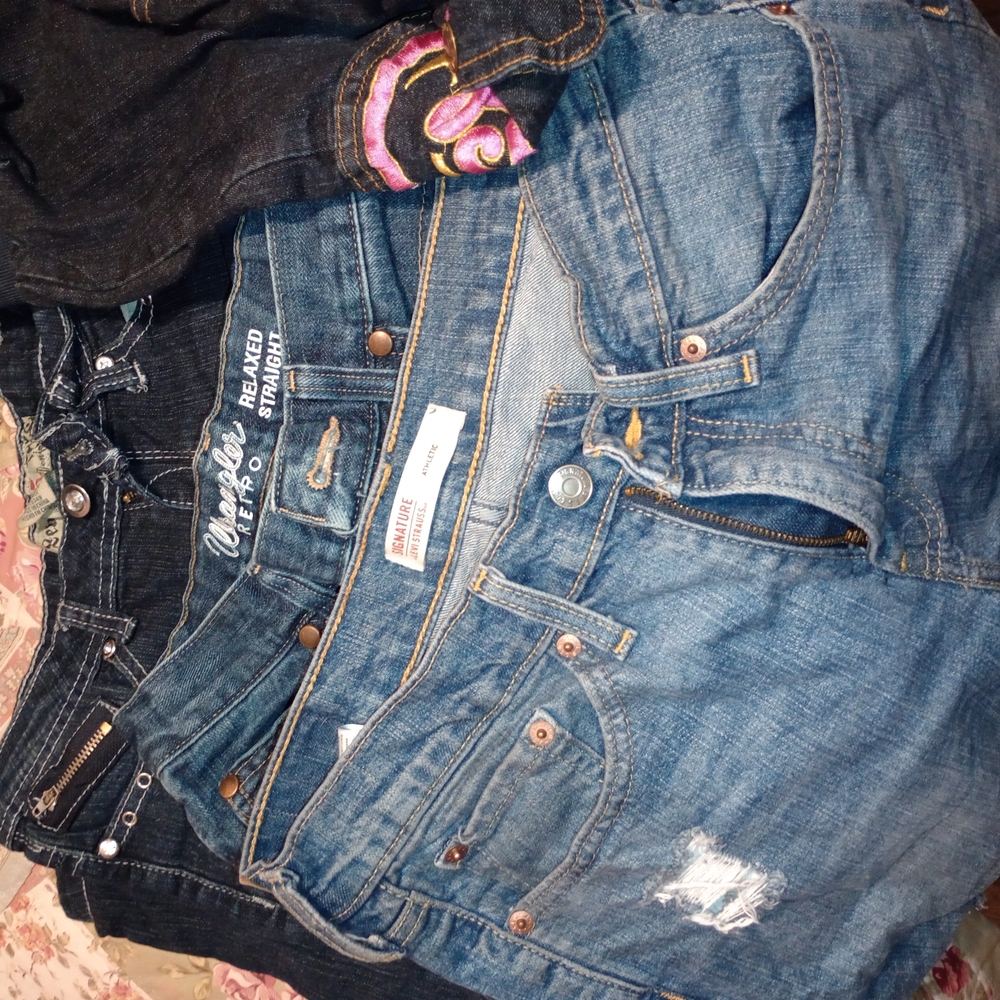 Levi's Distressed Blue Jeans